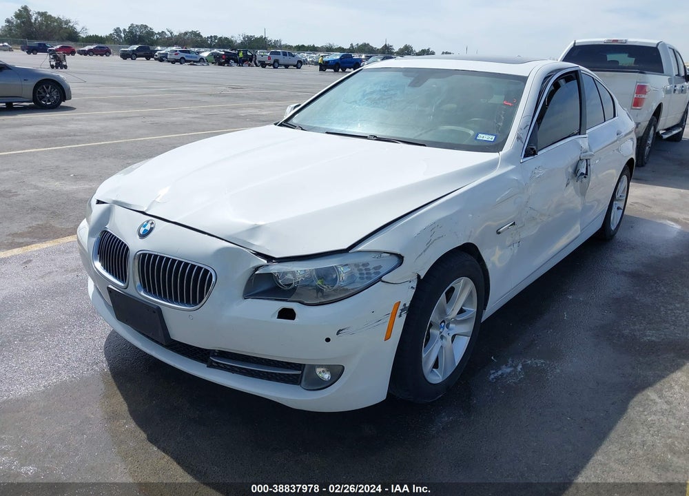 2013 BMW 528I VIN: WBAXG5C55DD231325