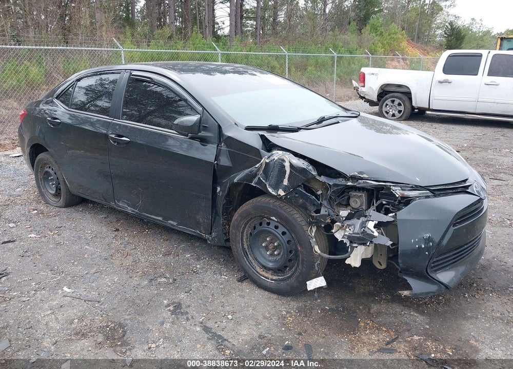 2017 TOYOTA COROLLA LE VIN: 5YFBURHE6HP660305