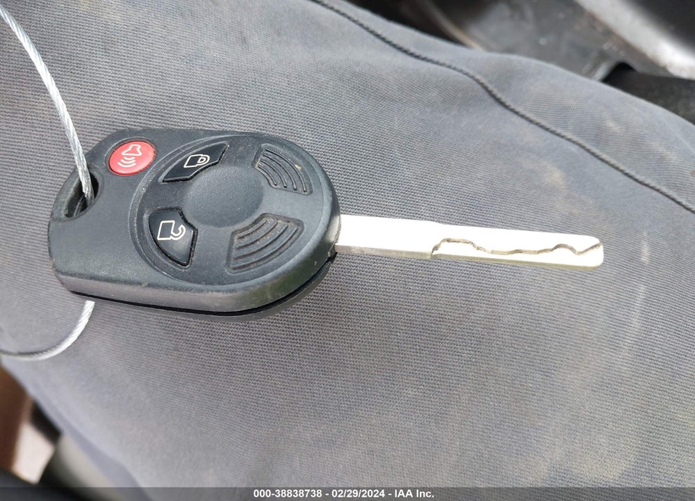 2016 FORD ESCAPE SE VIN: 1FMCU0GXXGUB66593