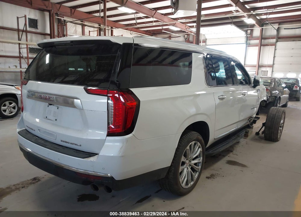 2022 GMC YUKON XL 4WD DENALI VIN: 1GKS2JKL2NR256096