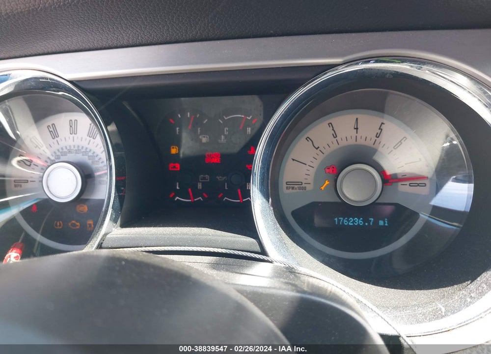 2011 FORD MUSTANG V6 PREMIUM VIN: 1ZVBP8AM0B5166218