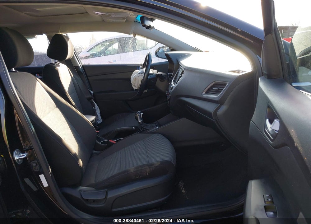 2018 HYUNDAI ACCENT LIMITED VIN: 3KPC34A38JE026861