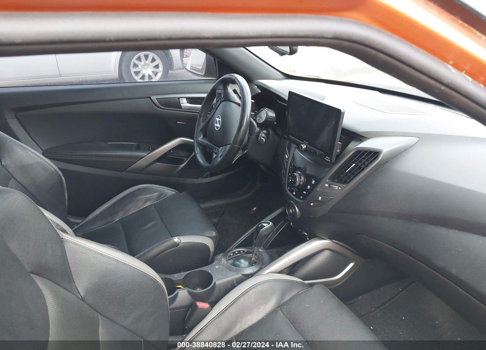 2016 HYUNDAI VELOSTER TURBO VIN: KMHTC6AE5GU297170