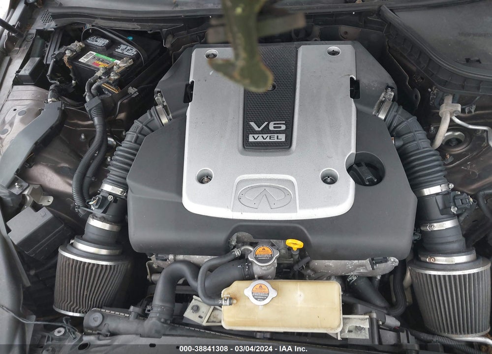 2014 INFINITI Q50 SPORT VIN: JN1BV7APXEM670060