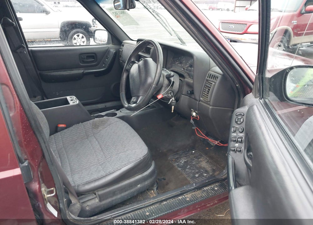 2000 JEEP CHEROKEE SE VIN: 1J4FN28S9YL571472