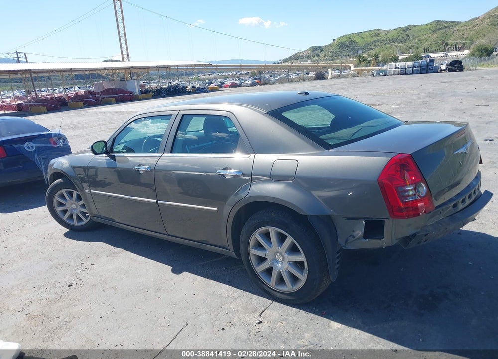2010 CHRYSLER 300 TOURING/SIGNATURE SERIES/EXECUTIVE SERIES VIN: 2C3CA5CV9AH211181