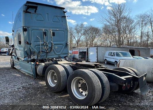 2013 FREIGHTLINER CASCADIA 125 VIN: 3AKJGLDR2DSBV5180