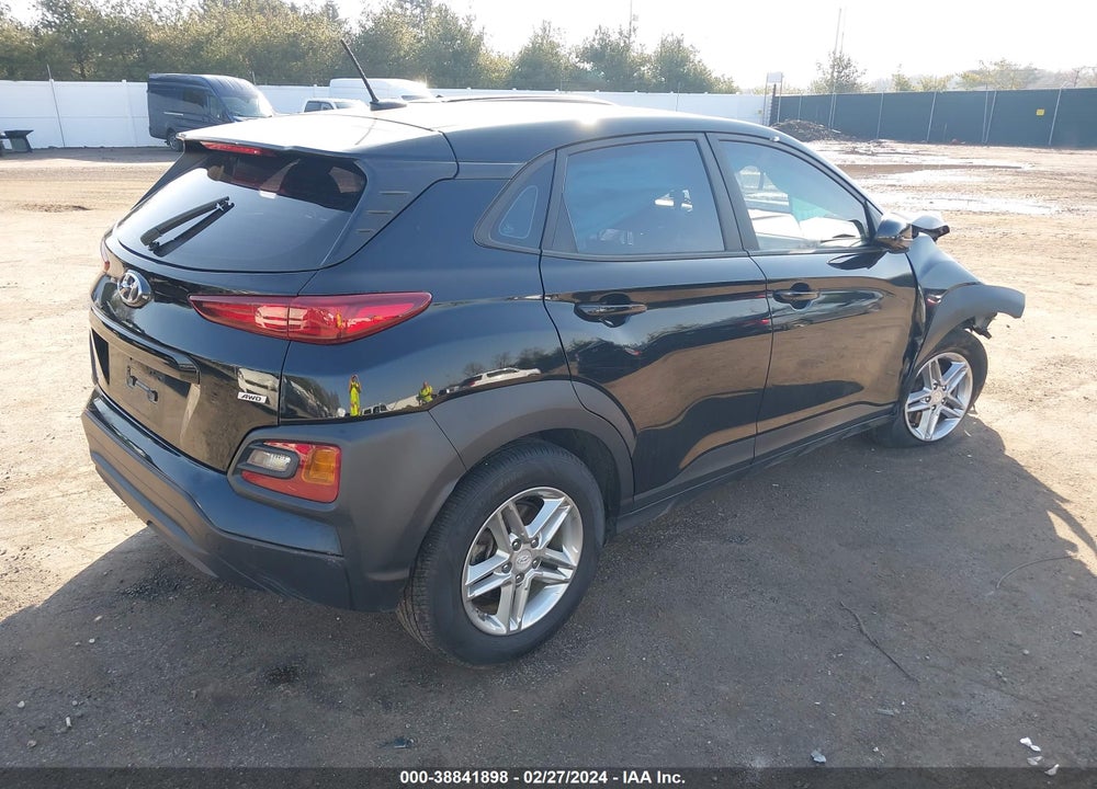 2020 HYUNDAI KONA SE VIN: KM8K1CAAXLU450228