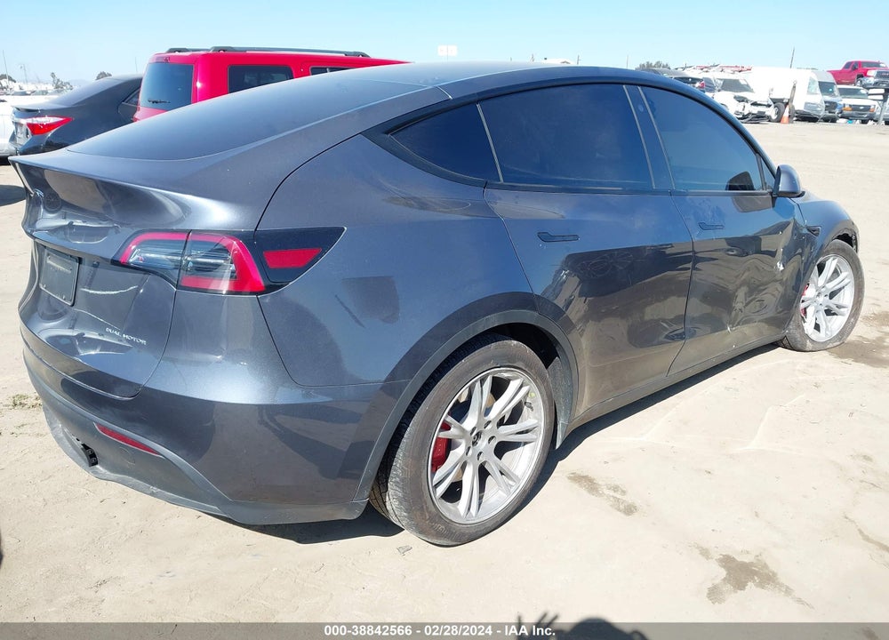 2023 TESLA MODEL Y AWD/LONG RANGE DUAL MOTOR ALL-WHEEL DRIVE VIN: 7SAYGAEE4PF661490