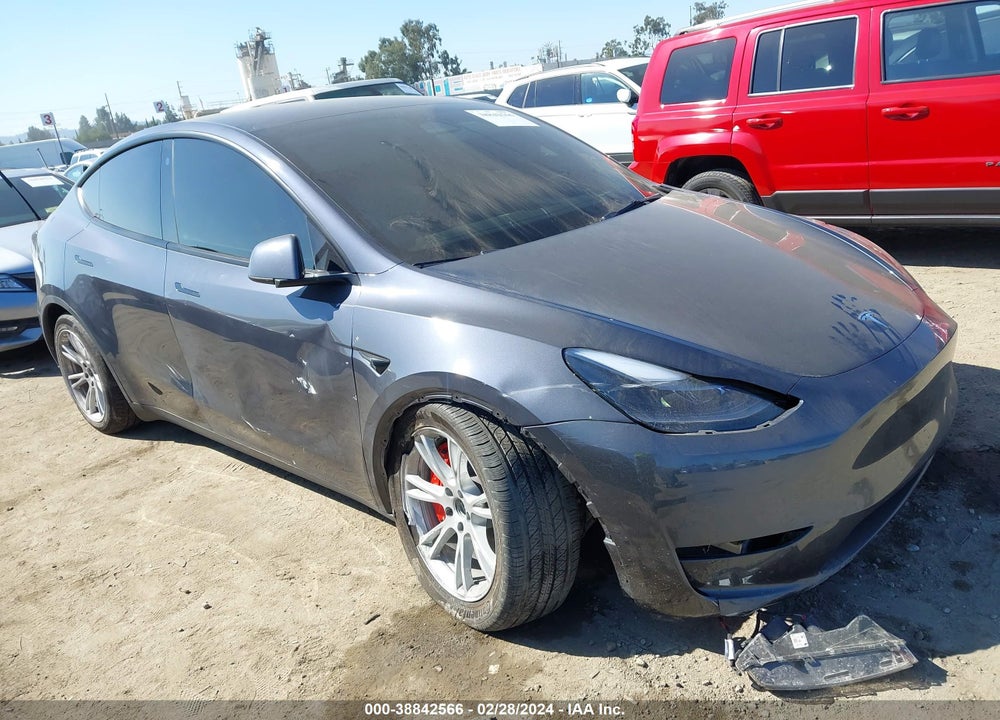 2023 TESLA MODEL Y AWD/LONG RANGE DUAL MOTOR ALL-WHEEL DRIVE VIN: 7SAYGAEE4PF661490