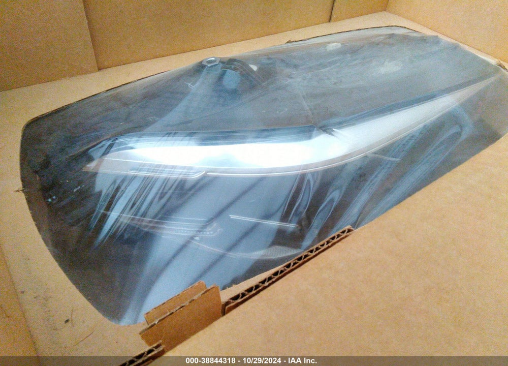 2023 BMW X5 HOOD/LIGHT VIN: 5UXCR4C0XP9P75089