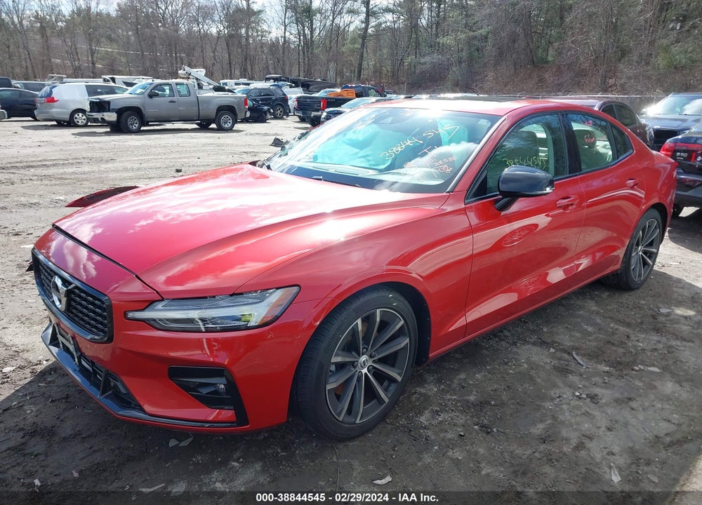2021 VOLVO S60 T5 MOMENTUM VIN: 7JR102TZ4MG109313