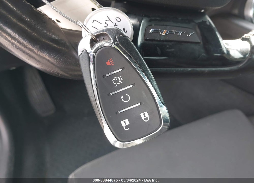 2017 CHEVROLET CAMARO 1LT VIN: 1G1FB1RX5H0188562