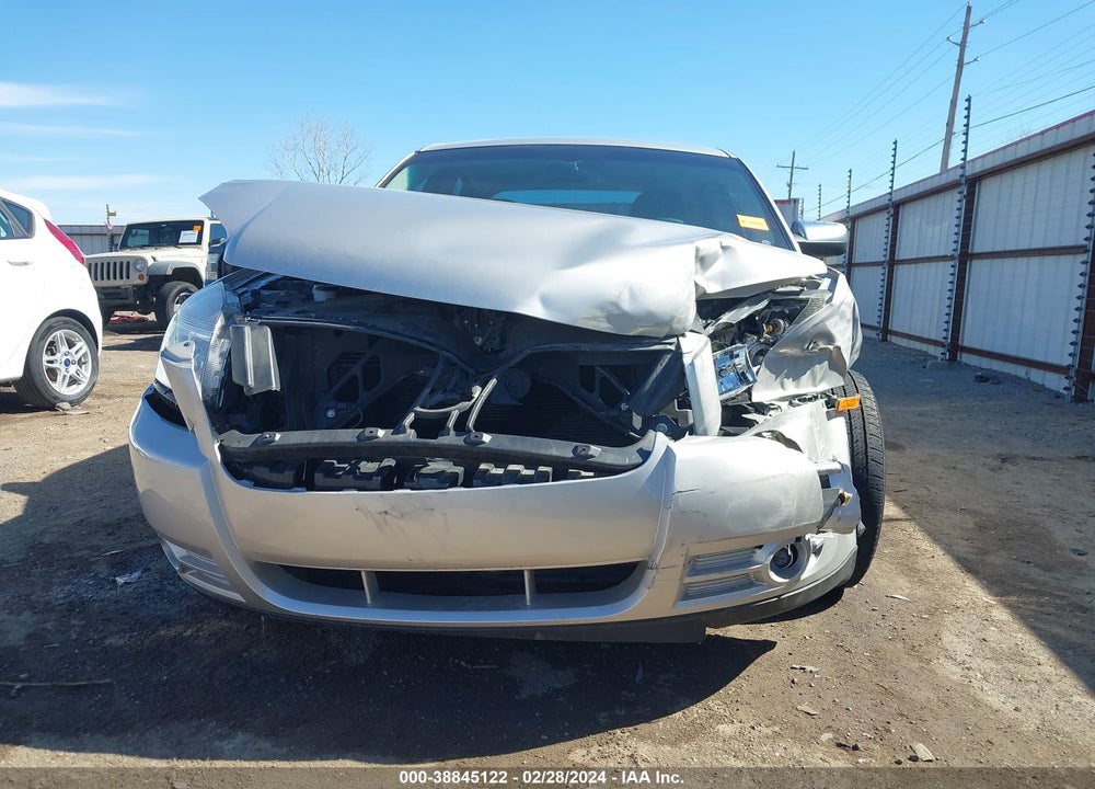 2008 MERCURY SABLE VIN: 1MEHM40W58G616572