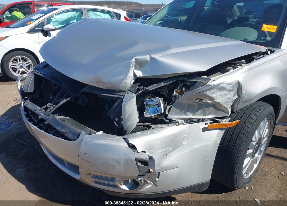 2008 MERCURY SABLE VIN: 1MEHM40W58G616572