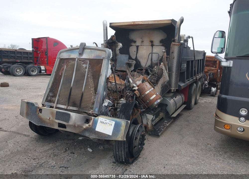 1984 KENWORTH W900 VIN: S317516