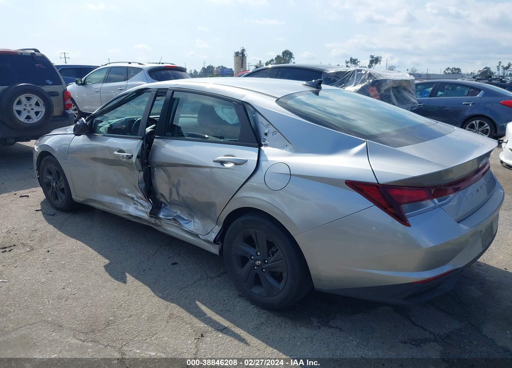 2022 HYUNDAI ELANTRA SEL VIN: 5NPLS4AG5NH086913