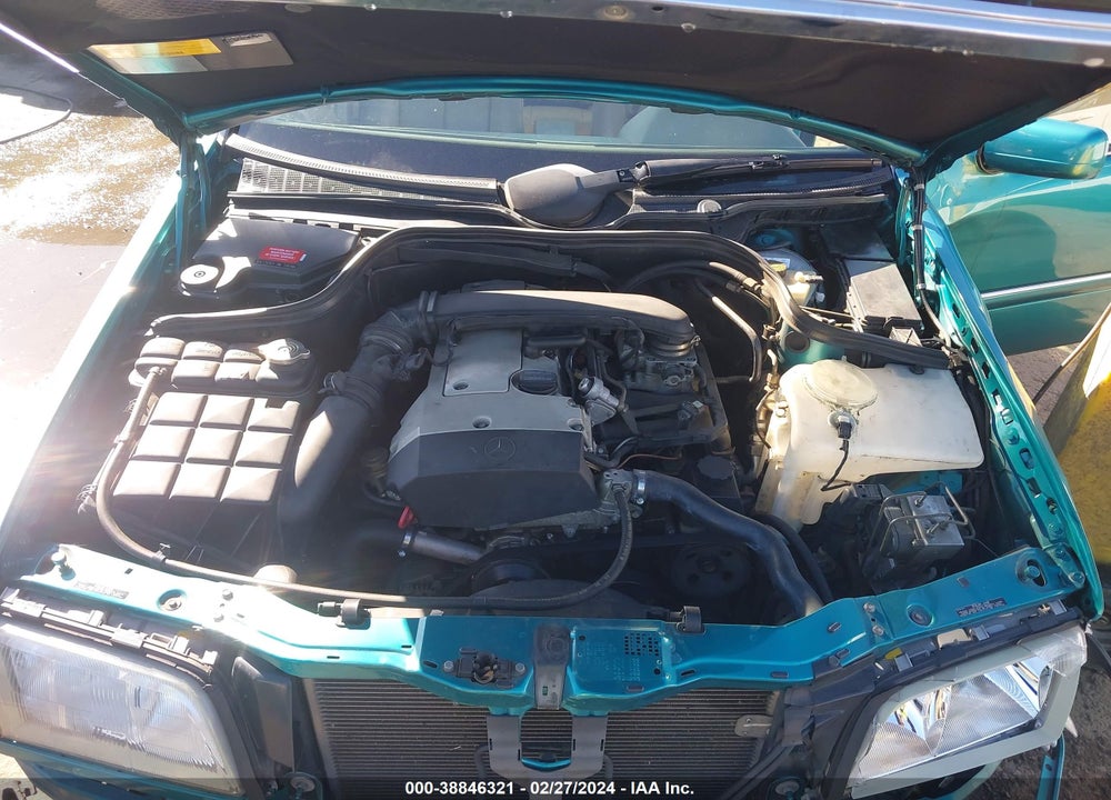 1998 MERCEDES-BENZ C 230 VIN: WDBHA23G1WA557067