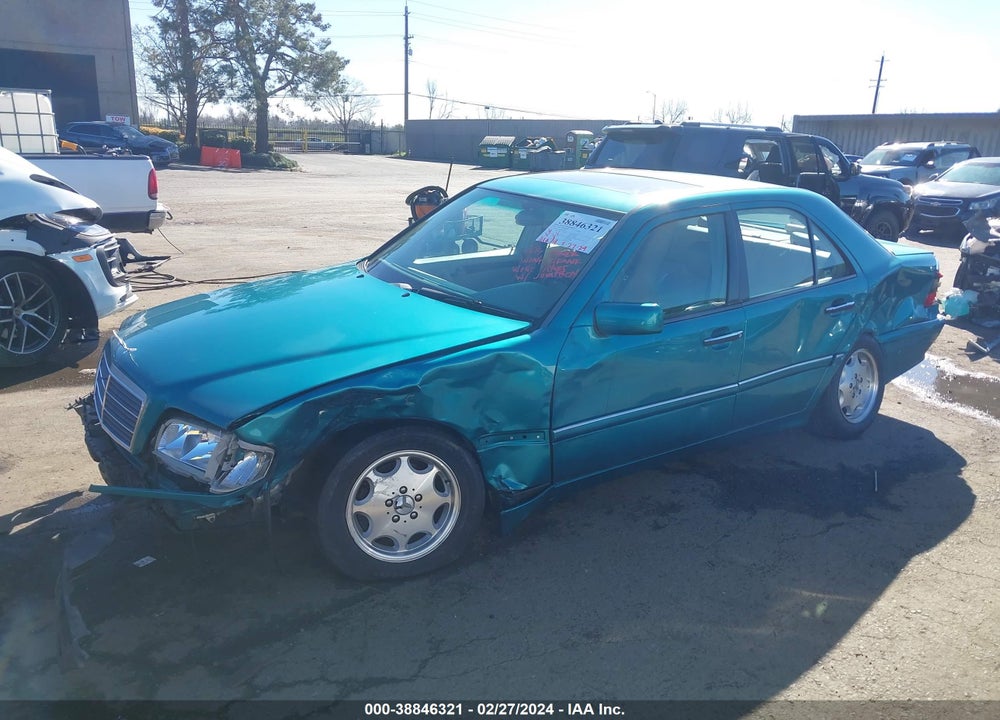 1998 MERCEDES-BENZ C 230 VIN: WDBHA23G1WA557067