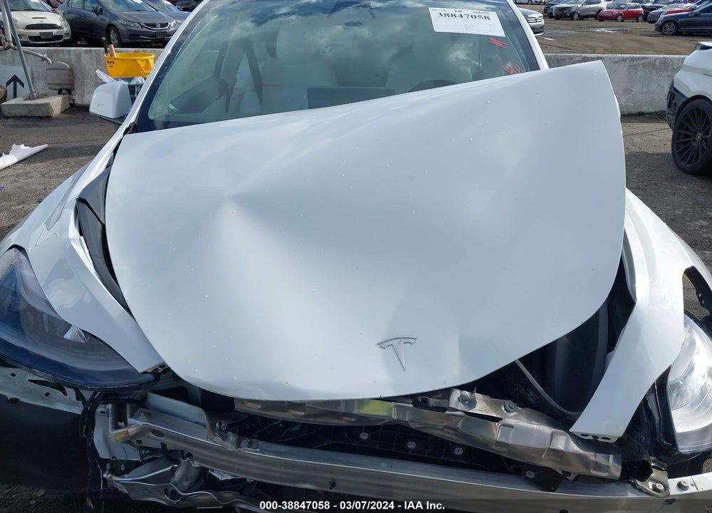2022 TESLA MODEL Y PERFORMANCE DUAL MOTOR ALL-WHEEL DRIVE VIN: 7SAYGDEF8NF389520