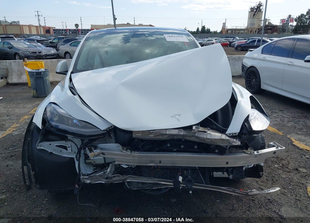 2022 TESLA MODEL Y PERFORMANCE DUAL MOTOR ALL-WHEEL DRIVE VIN: 7SAYGDEF8NF389520