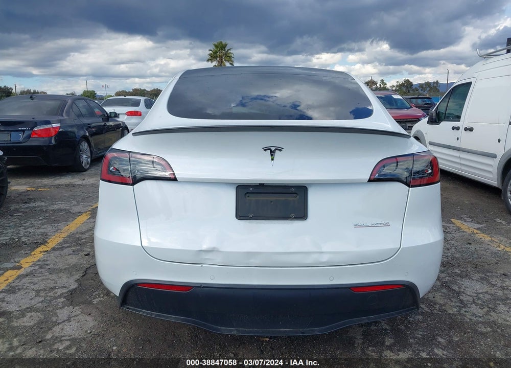 2022 TESLA MODEL Y PERFORMANCE DUAL MOTOR ALL-WHEEL DRIVE VIN: 7SAYGDEF8NF389520