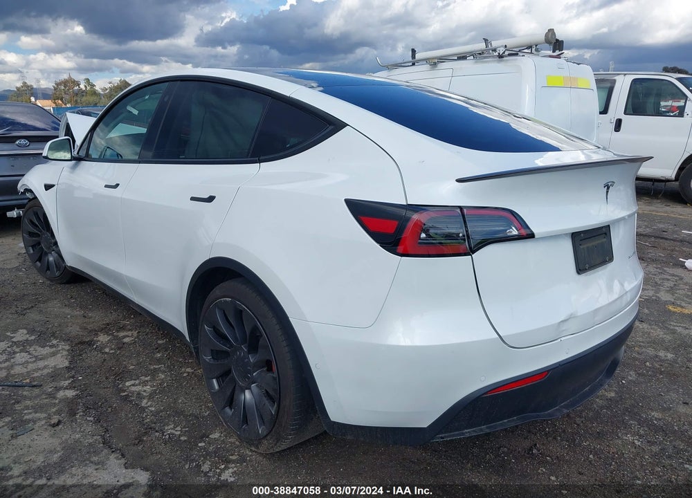 2022 TESLA MODEL Y PERFORMANCE DUAL MOTOR ALL-WHEEL DRIVE VIN: 7SAYGDEF8NF389520