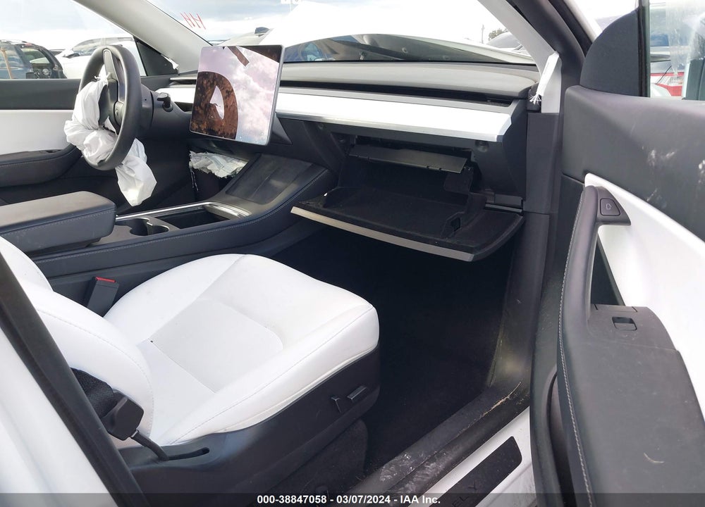 2022 TESLA MODEL Y PERFORMANCE DUAL MOTOR ALL-WHEEL DRIVE VIN: 7SAYGDEF8NF389520