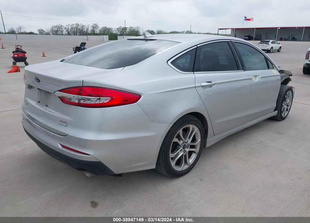 2019 FORD FUSION SEL VIN: 3FA6P0CD1KR170932