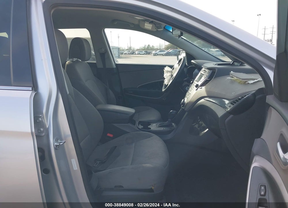 2016 HYUNDAI SANTA FE SPORT 2.4L VIN: 5XYZU3LB9GG355523