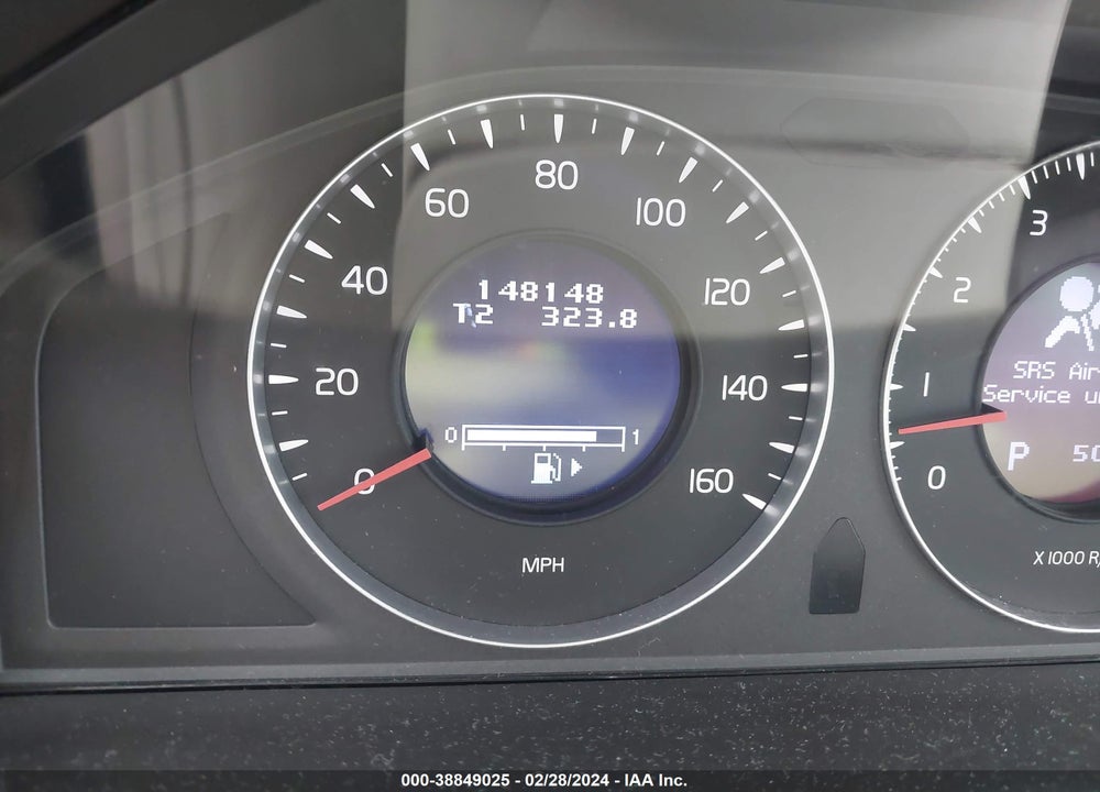 2010 VOLVO XC60 3.2 VIN: YV4960DZ5A2125111
