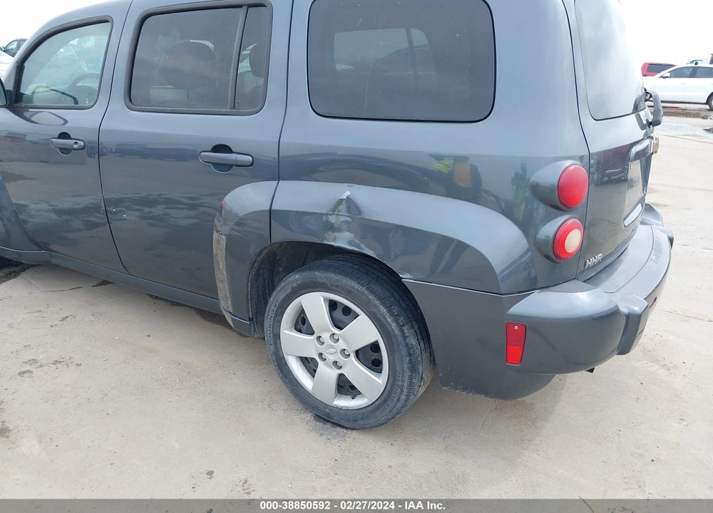 2010 CHEVROLET HHR LS VIN: 3GNBAADB1AS526193