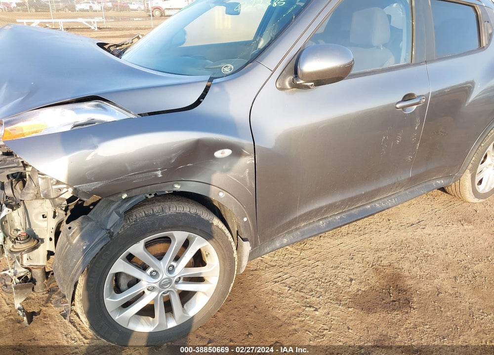 2011 NISSAN JUKE SV VIN: JN8AF5MV6BT022385
