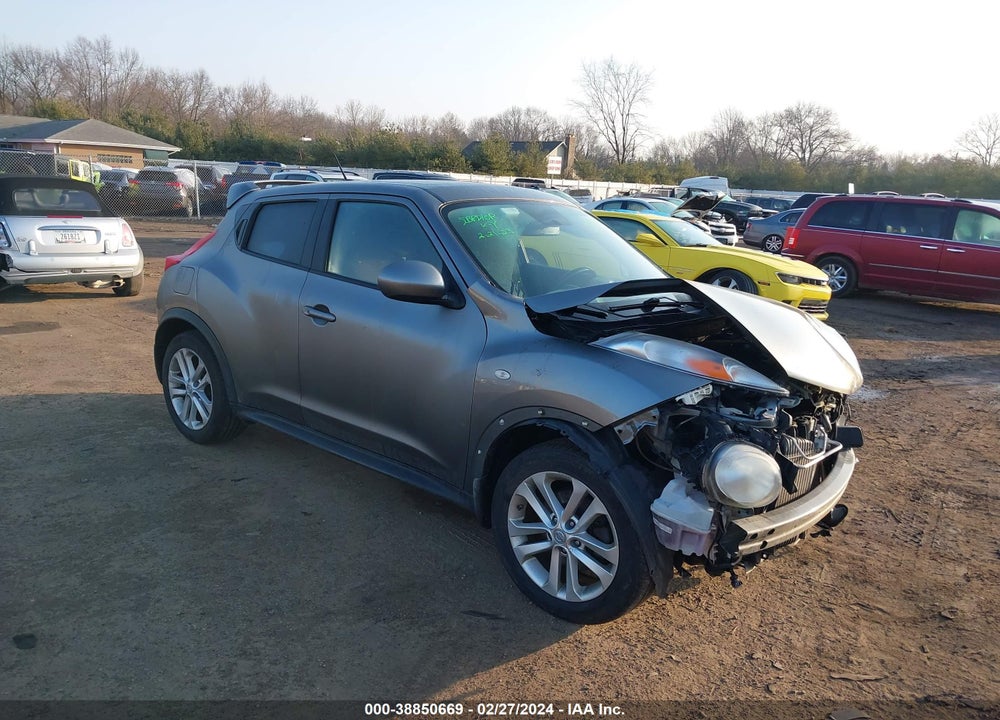 2011 NISSAN JUKE SV VIN: JN8AF5MV6BT022385