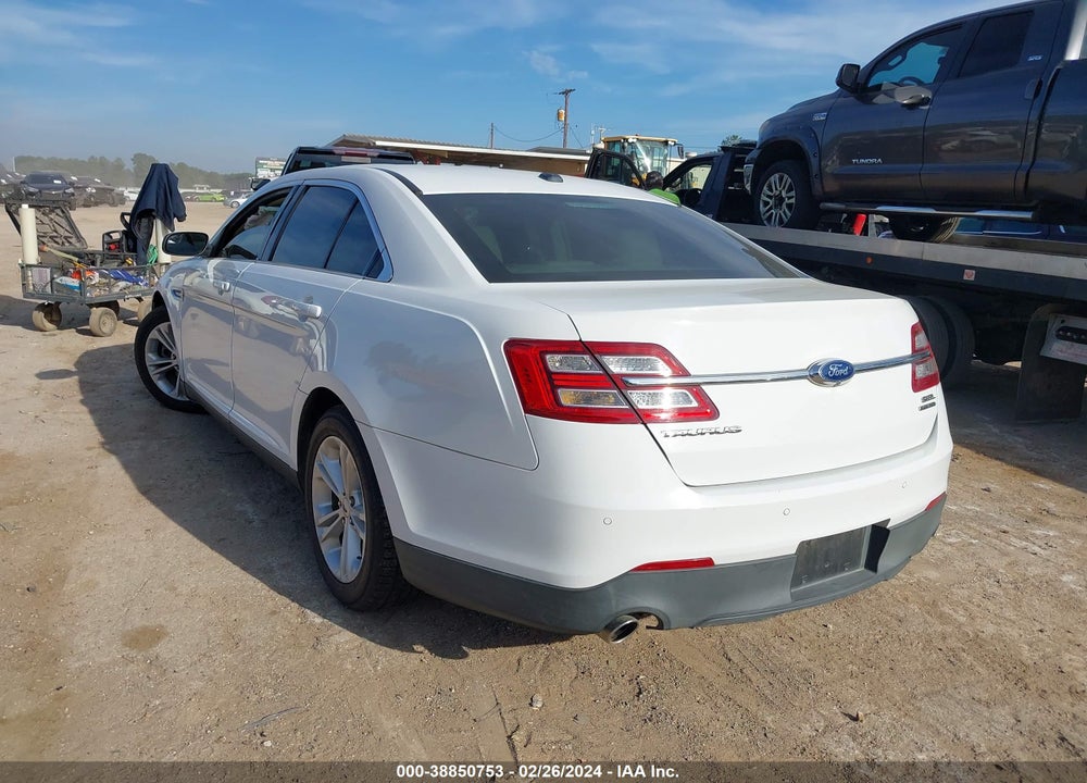 2015 FORD TAURUS SEL VIN: 1FAHP2E88FG141168