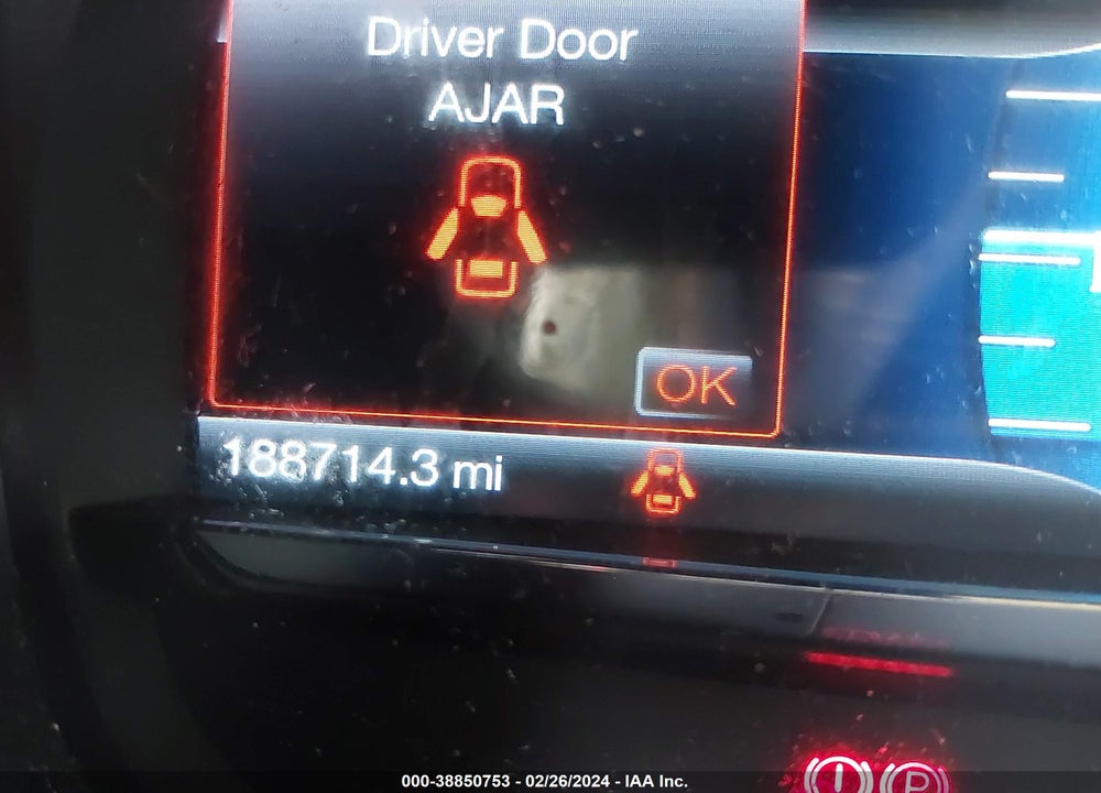 2015 FORD TAURUS SEL VIN: 1FAHP2E88FG141168