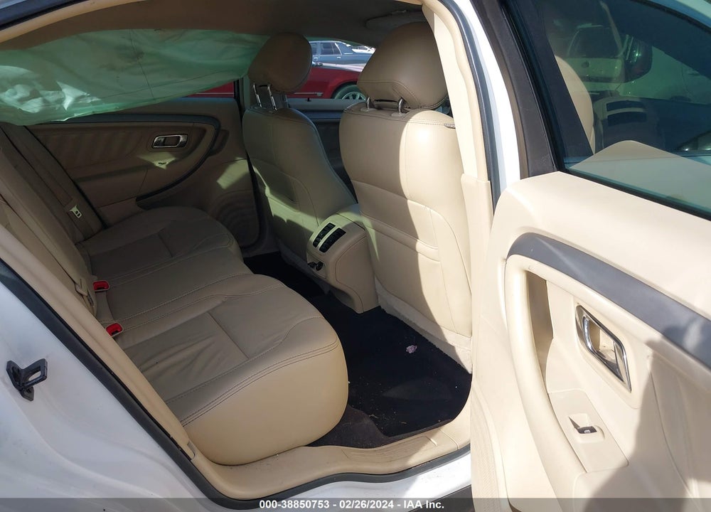 2015 FORD TAURUS SEL VIN: 1FAHP2E88FG141168