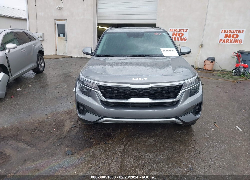2023 KIA SELTOS EX VIN: KNDERCAA2P7356648
