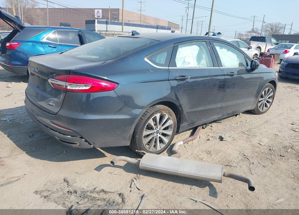 2020 FORD FUSION SE VIN: 3FA6P0T98LR255652