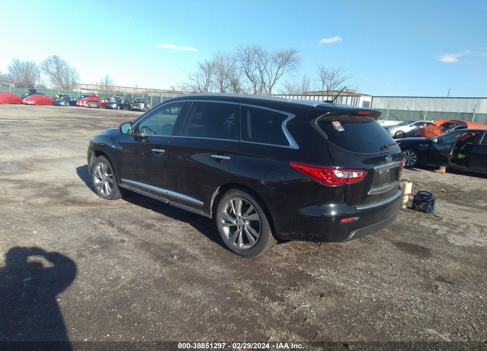 2015 INFINITI QX60 VIN: 5N1AL0MN1FC526142