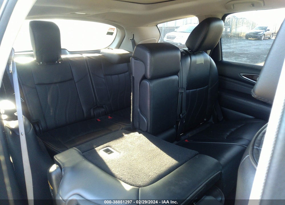 2015 INFINITI QX60 VIN: 5N1AL0MN1FC526142
