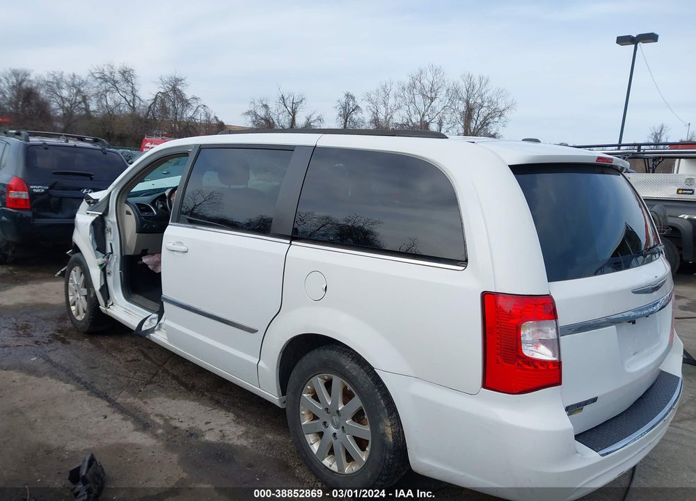 2014 CHRYSLER TOWN & COUNTRY TOURING VIN: 2C4RC1BG4ER358567