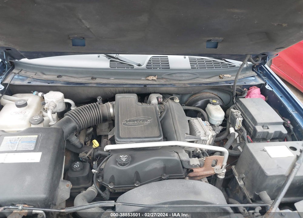 2005 GMC ENVOY SLT VIN: 1GKDT13S452216977