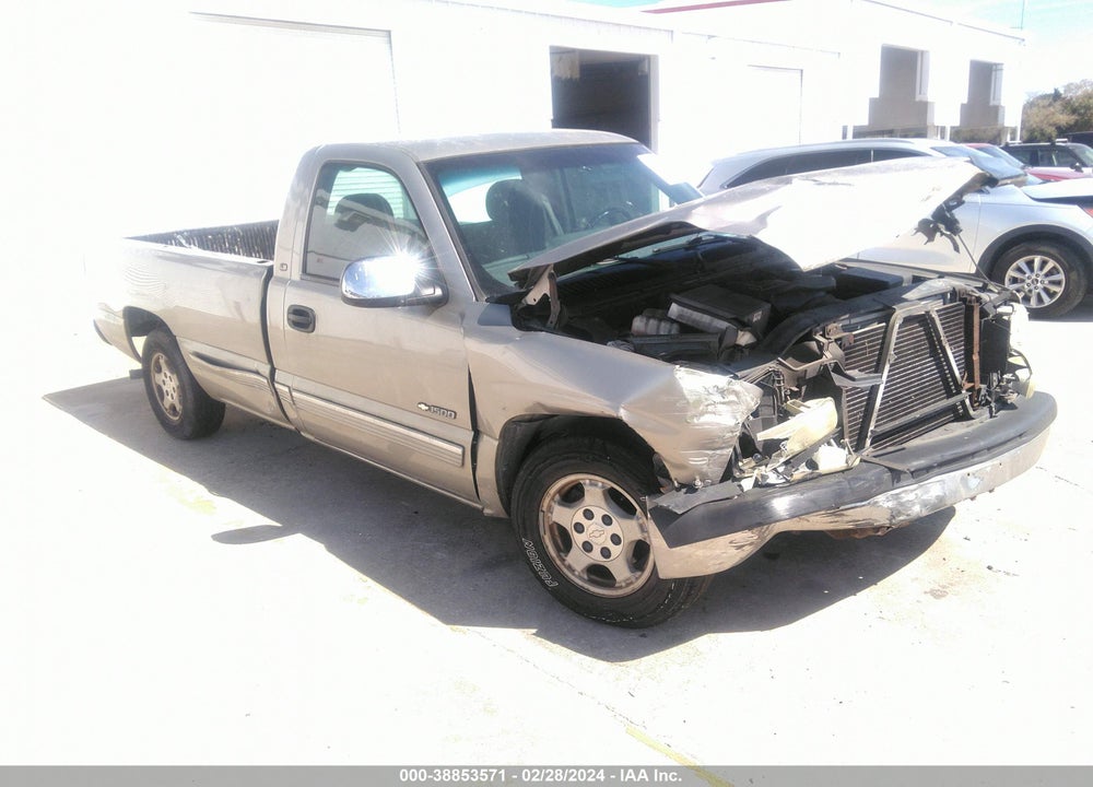 2001 CHEVROLET SILVERADO 1500 LS VIN: 1GCEC14V21Z225591