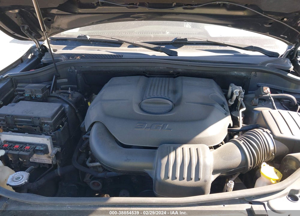 2011 JEEP GRAND CHEROKEE VIN: 1J4RR4GG8BC668762