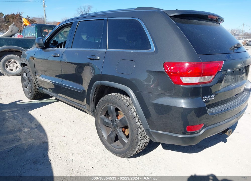 2011 JEEP GRAND CHEROKEE VIN: 1J4RR4GG8BC668762