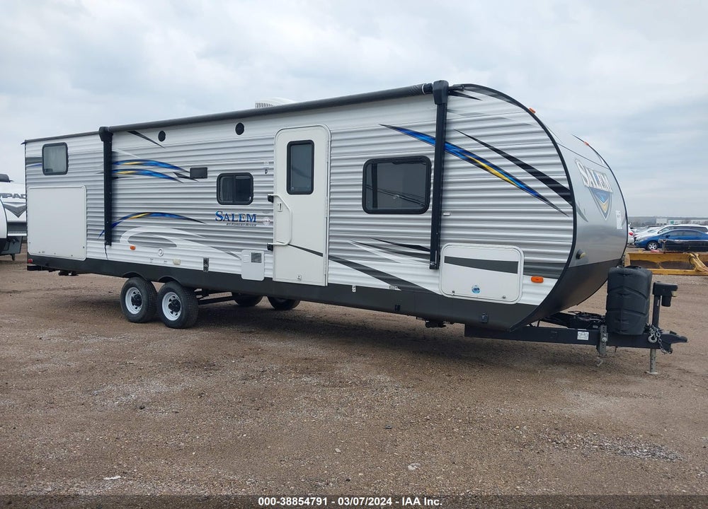 2018 FOREST RIVER SALEM VIN: 4X4TSMF23JA321639