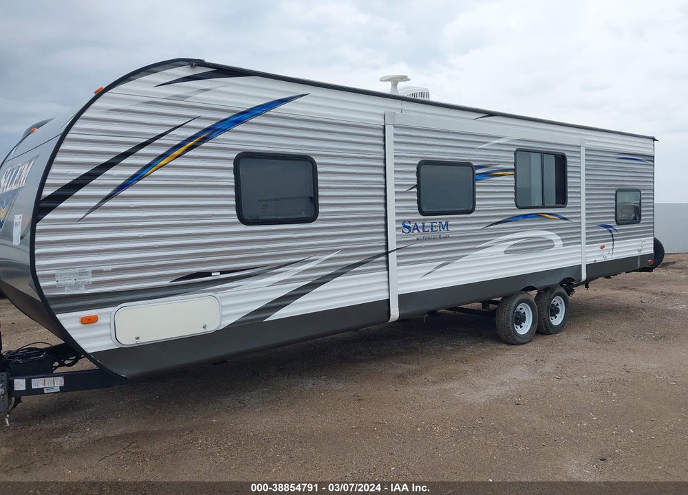 2018 FOREST RIVER SALEM VIN: 4X4TSMF23JA321639