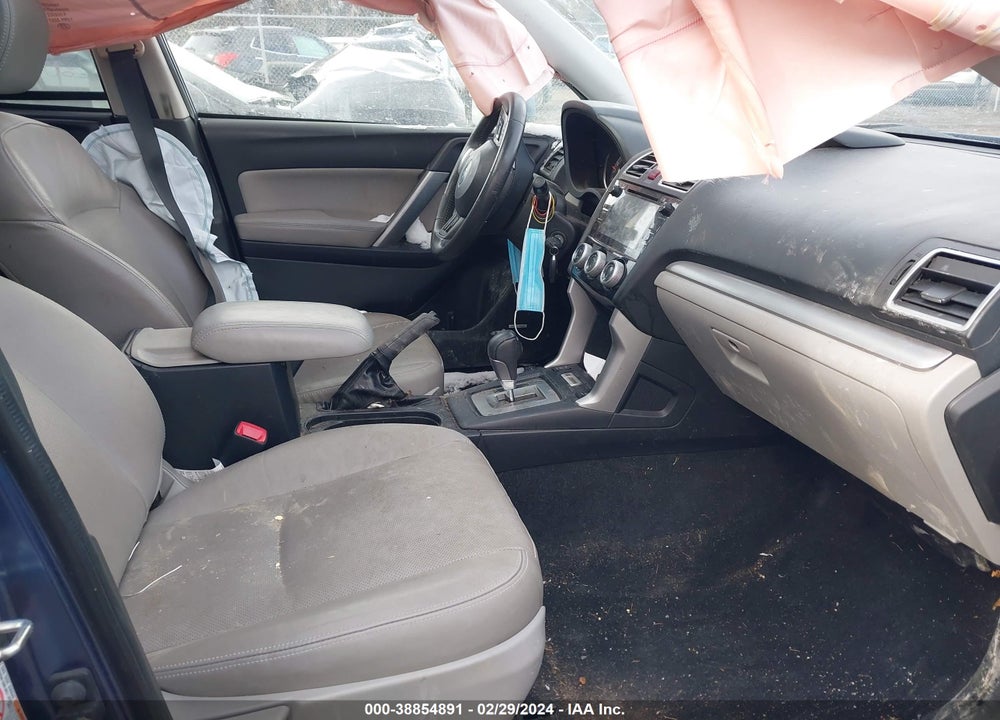 2016 SUBARU FORESTER 2.5I LIMITED VIN: JF2SJAKC8GH485701