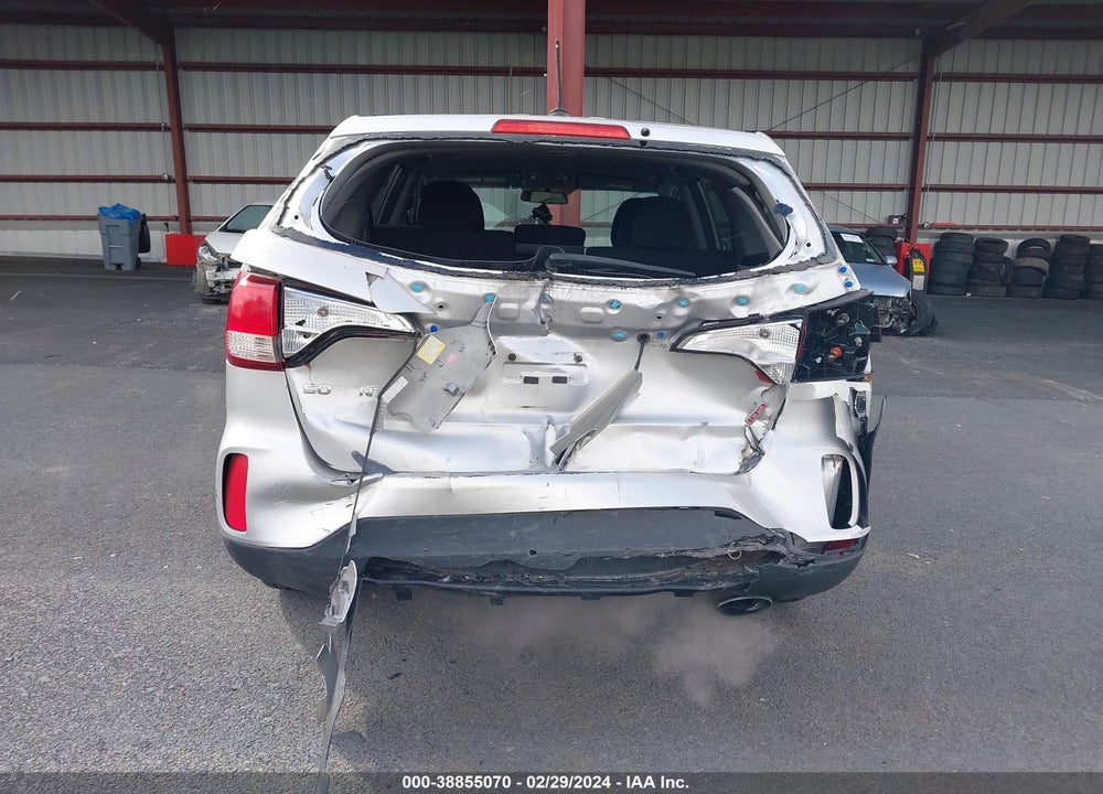 2015 KIA SORENTO VIN: 5XYKT3A66FG579406